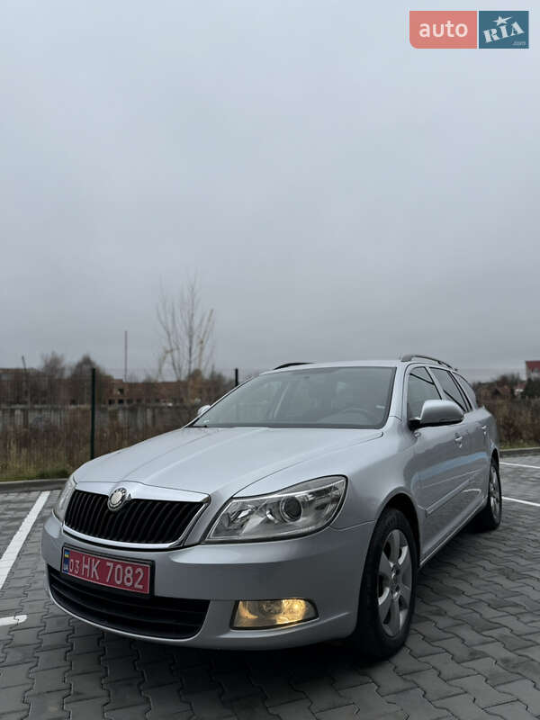 Универсал Skoda Octavia 2010 в Луцке