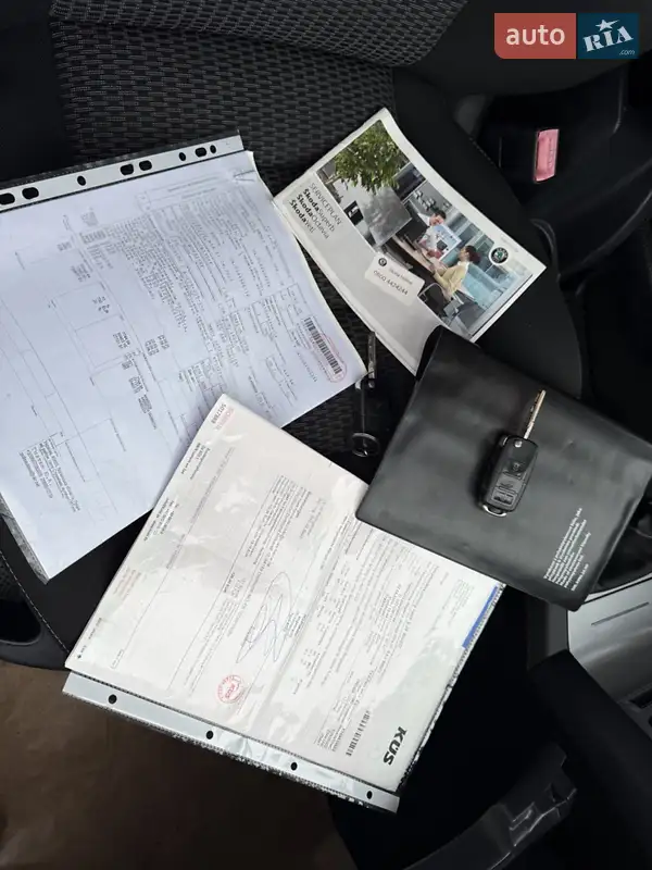 Универсал Skoda Octavia 2009 в Луцке документ 2 фото Универсал Skoda Octavia 2009 в Луцке документ