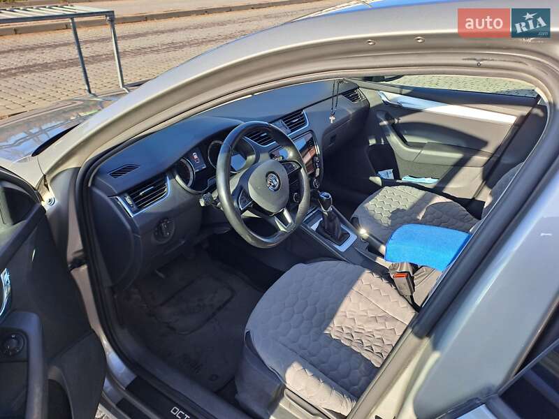 Лифтбек Skoda Octavia 2017 в Ивано-Франковске