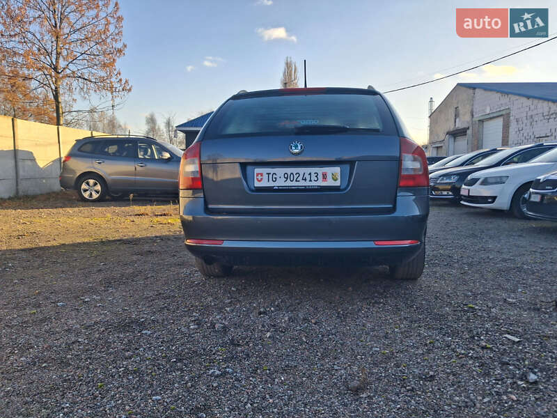 Универсал Skoda Octavia 2012 в Чернигове