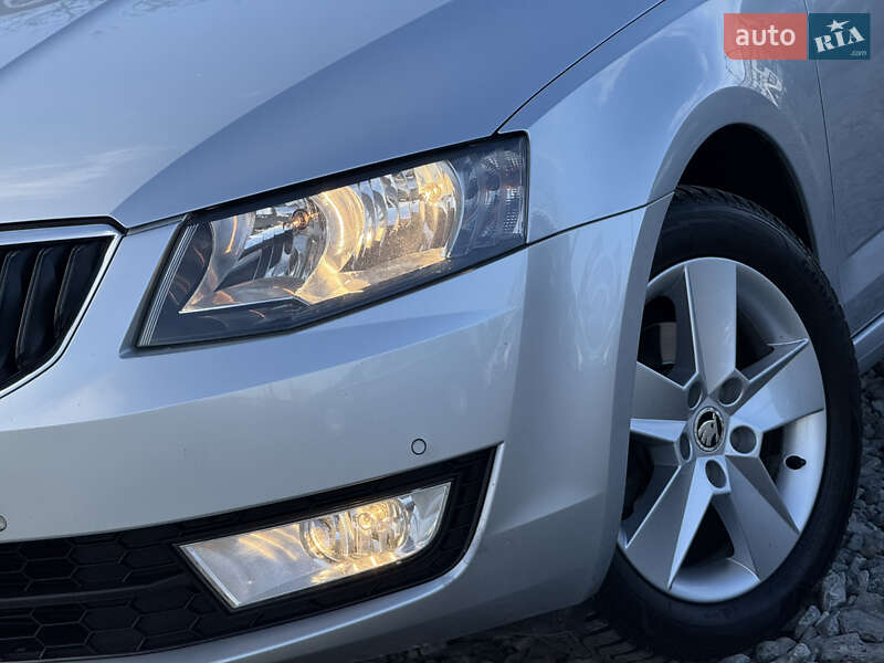 Универсал Skoda Octavia 2014 в Стрые
