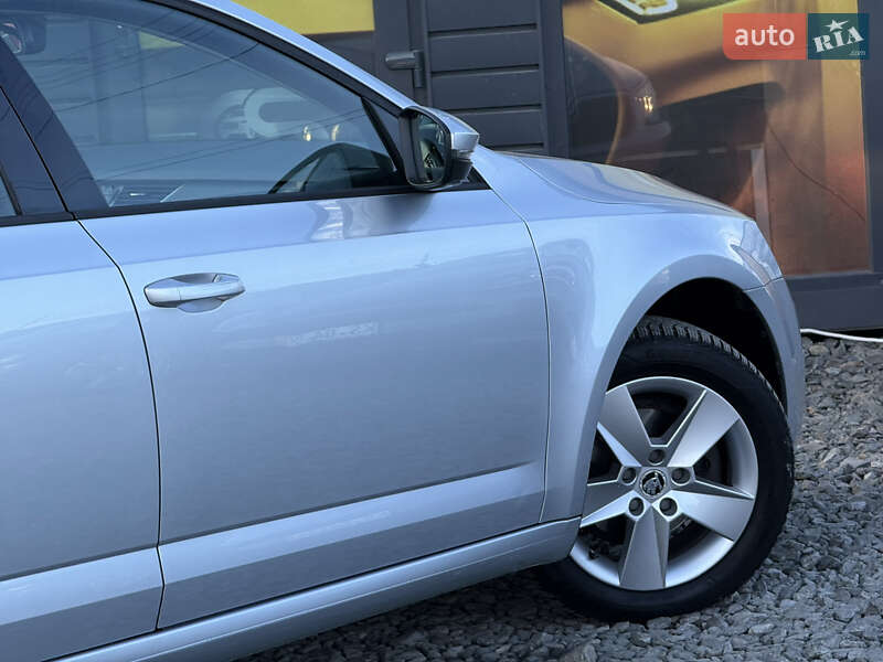 Универсал Skoda Octavia 2014 в Стрые