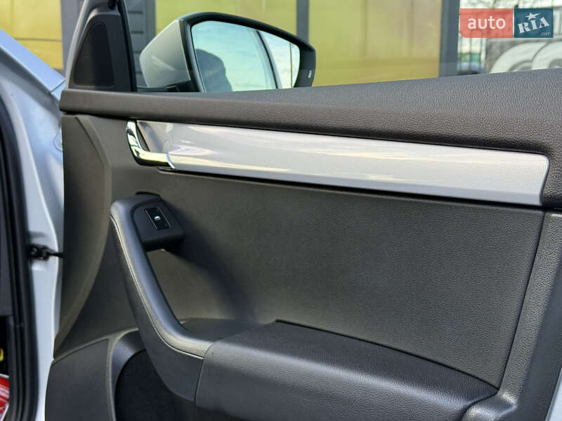 Универсал Skoda Octavia 2014 в Стрые