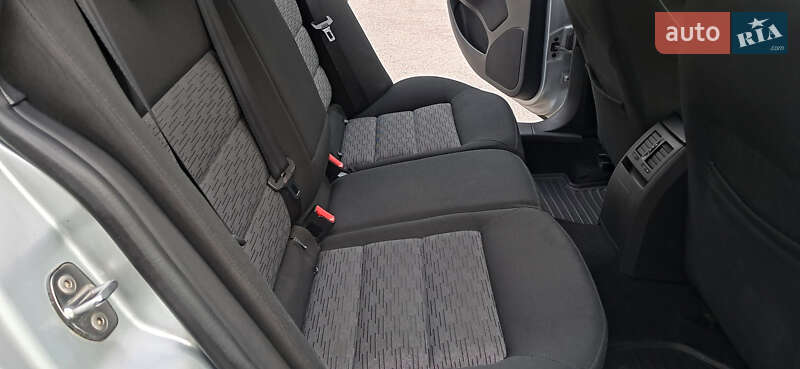 Универсал Skoda Octavia 2010 в Желтых Водах