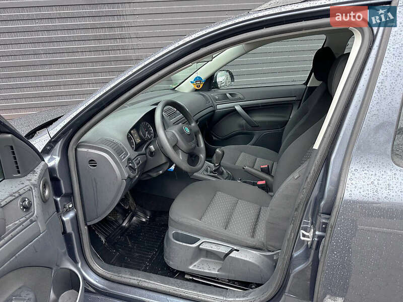 Универсал Skoda Octavia 2012 в Каменском