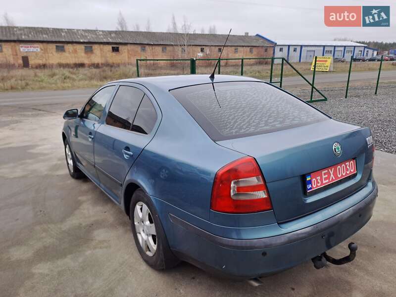 Лифтбек Skoda Octavia 2005 в Славуте