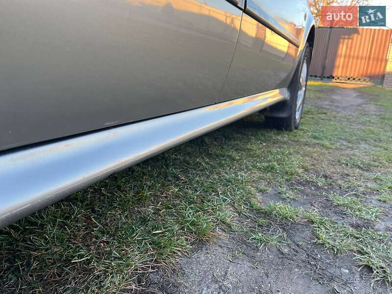 Лифтбек Skoda Octavia 2007 в Березане