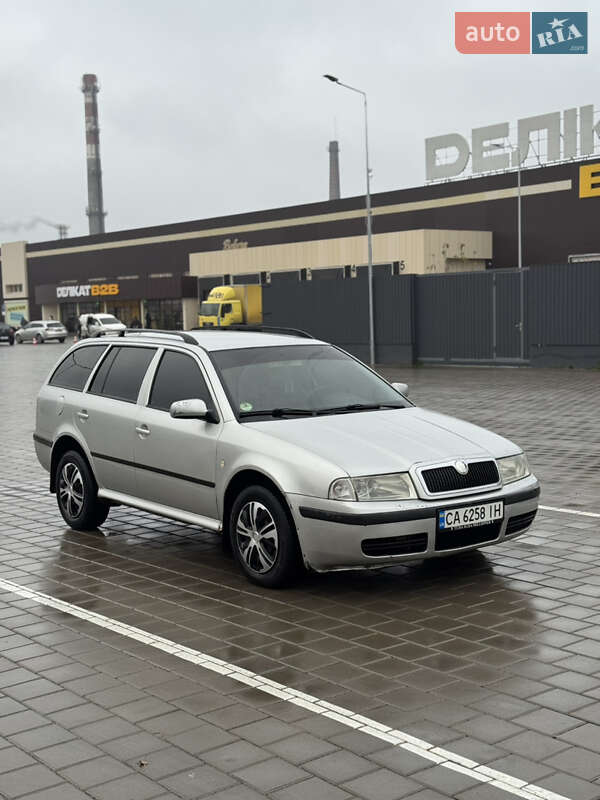 Универсал Skoda Octavia 2002 в Черкассах