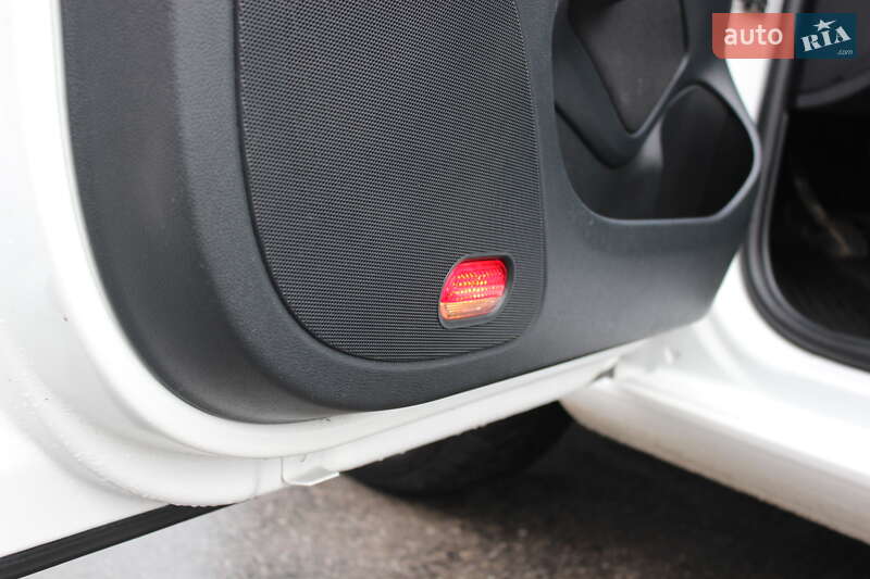 Универсал Skoda Octavia 2010 в Виннице