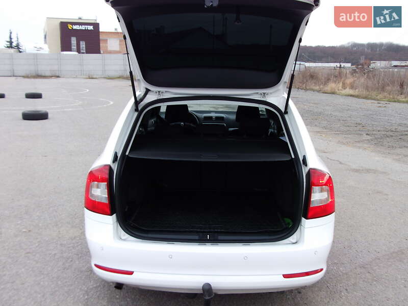 Универсал Skoda Octavia 2010 в Виннице