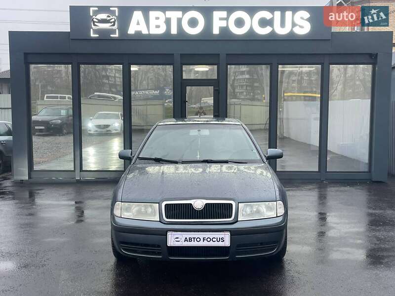 Лифтбек Skoda Octavia 2004 в Киеве