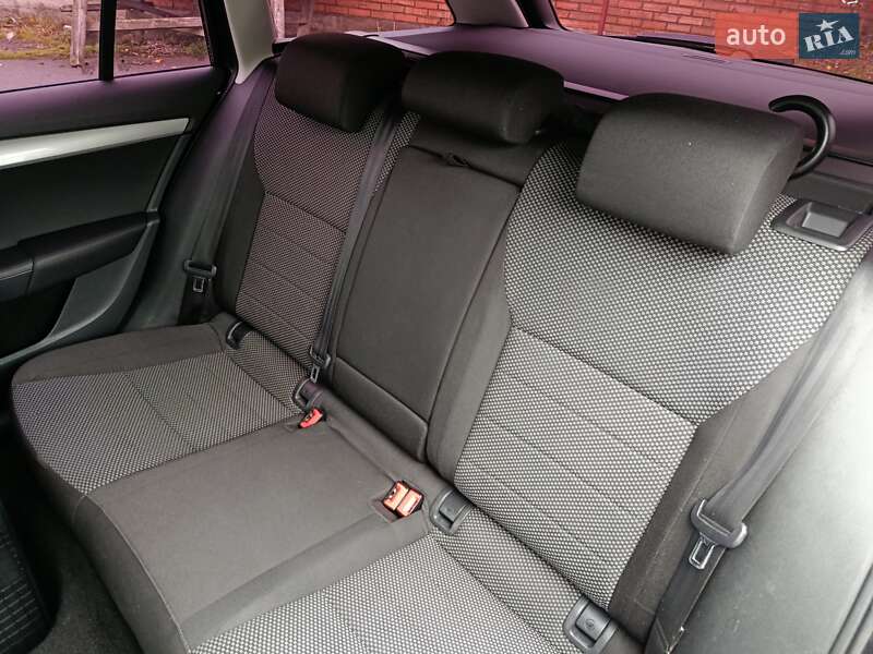 Универсал Skoda Octavia 2013 в Виннице