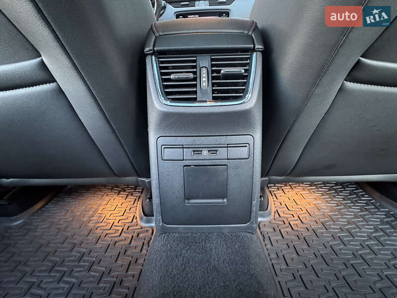 Универсал Skoda Octavia 2019 в Мукачево