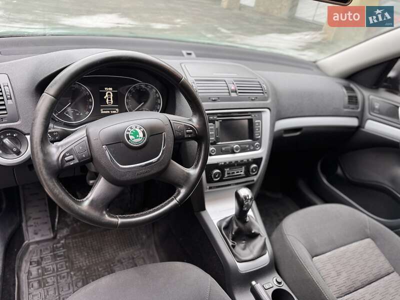 Универсал Skoda Octavia 2010 в Харькове