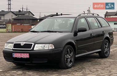 Універсал Skoda Octavia 2009 в Рівному