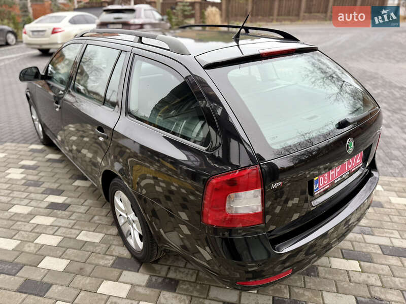 Универсал Skoda Octavia 2010 в Полтаве