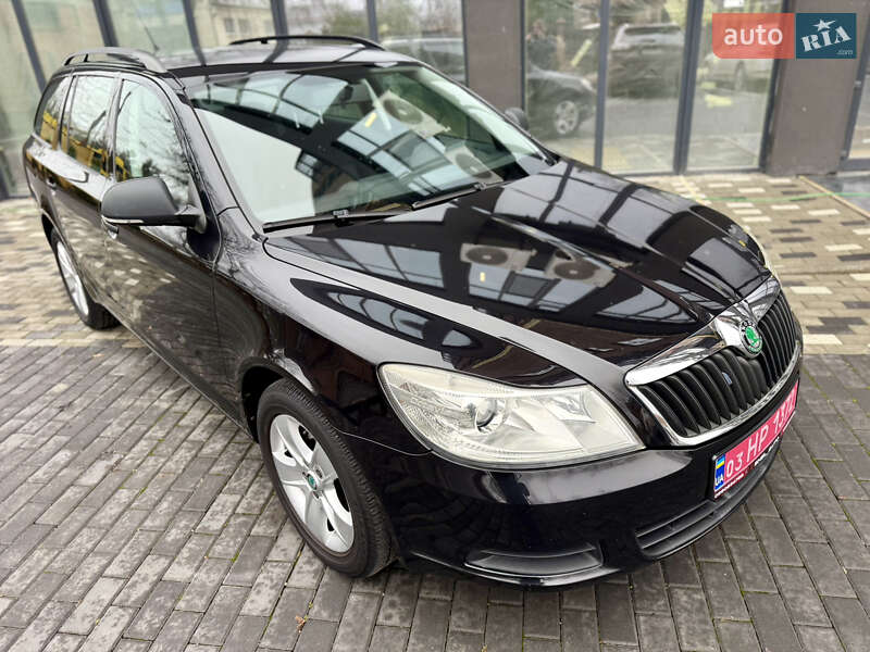 Универсал Skoda Octavia 2010 в Полтаве