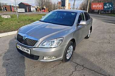 Лифтбек Skoda Octavia 2012 в Сумах