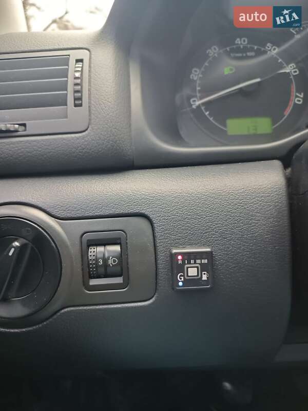 Ліфтбек Skoda Octavia 2004 в Миколаєві