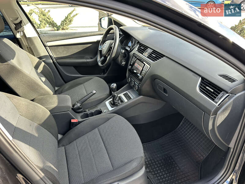 Универсал Skoda Octavia 2013 в Луцке