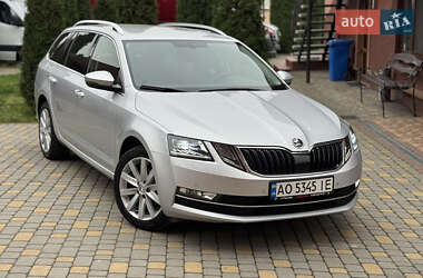 Универсал Skoda Octavia 2018 в Сваляве