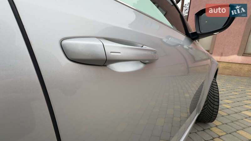 Универсал Skoda Octavia 2018 в Сваляве