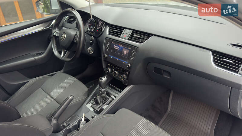 Универсал Skoda Octavia 2018 в Сваляве