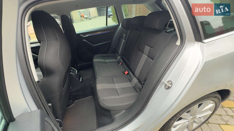 Универсал Skoda Octavia 2018 в Сваляве