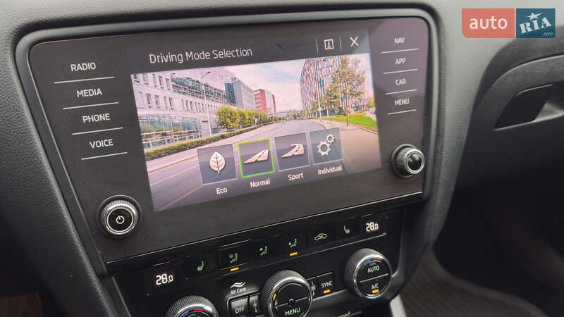 Универсал Skoda Octavia 2018 в Сваляве