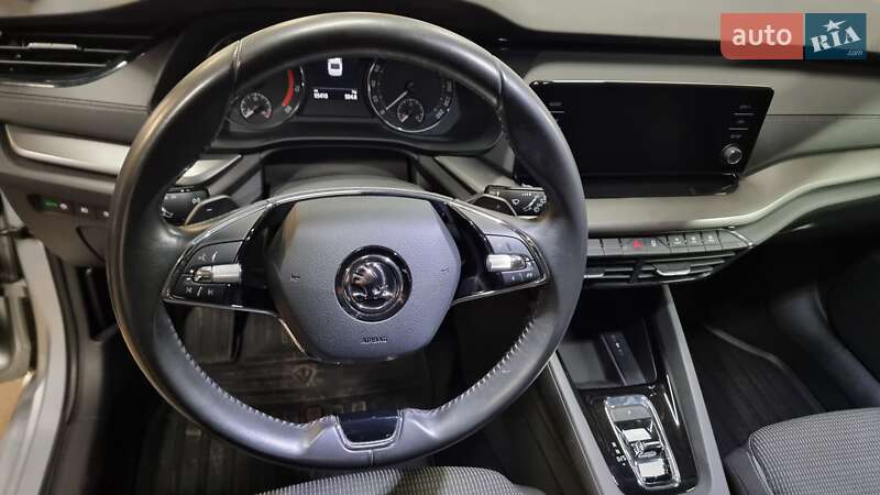Лифтбек Skoda Octavia 2020 в Киеве