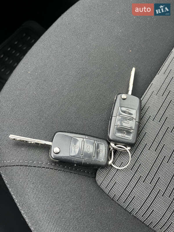 Лифтбек Skoda Octavia 2009 в Звягеле