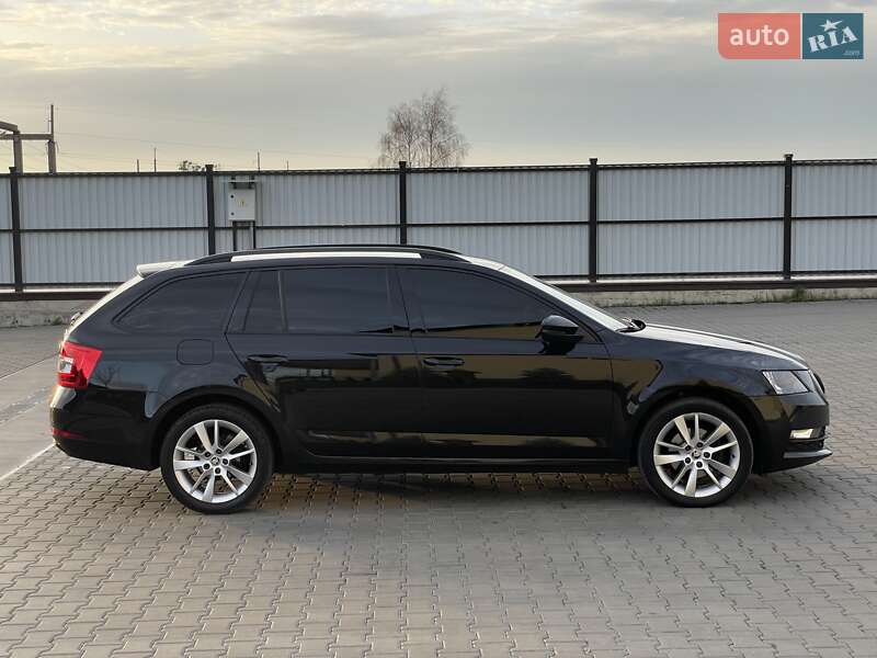 Универсал Skoda Octavia 2017 в Луцке