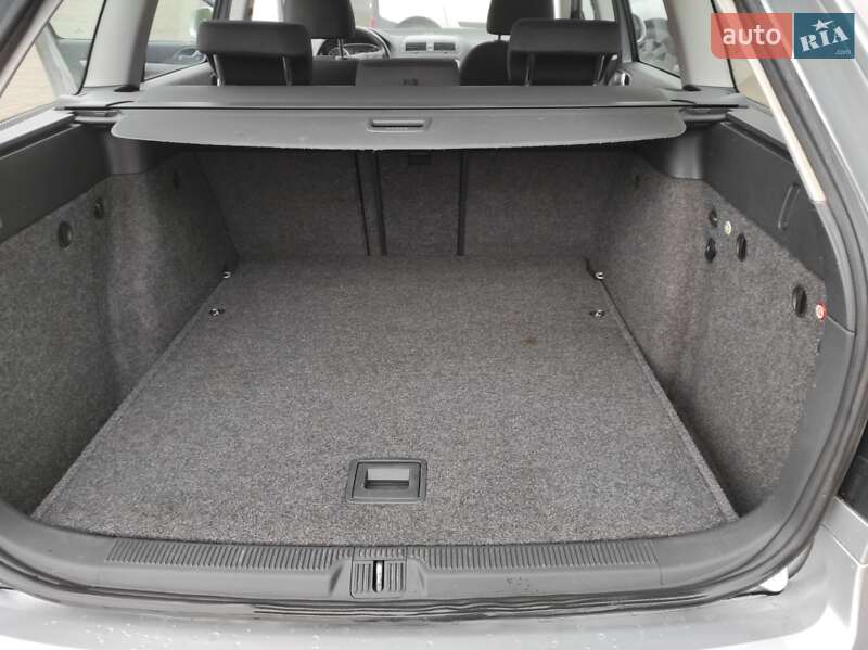 Универсал Skoda Octavia 2010 в Сарнах