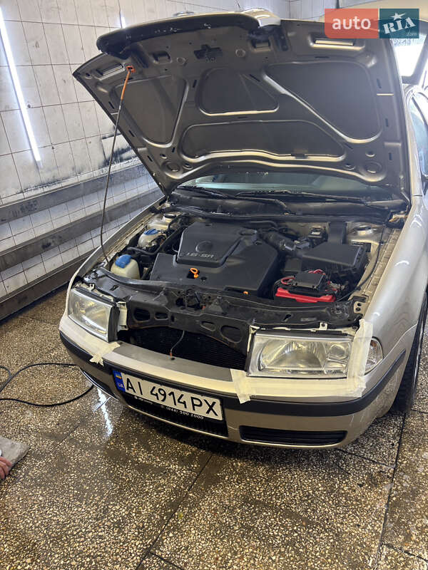 Лифтбек Skoda Octavia 2005 в Киеве