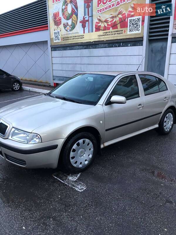 Лифтбек Skoda Octavia 2006 в Харькове