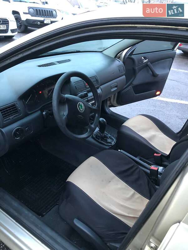 Лифтбек Skoda Octavia 2006 в Харькове