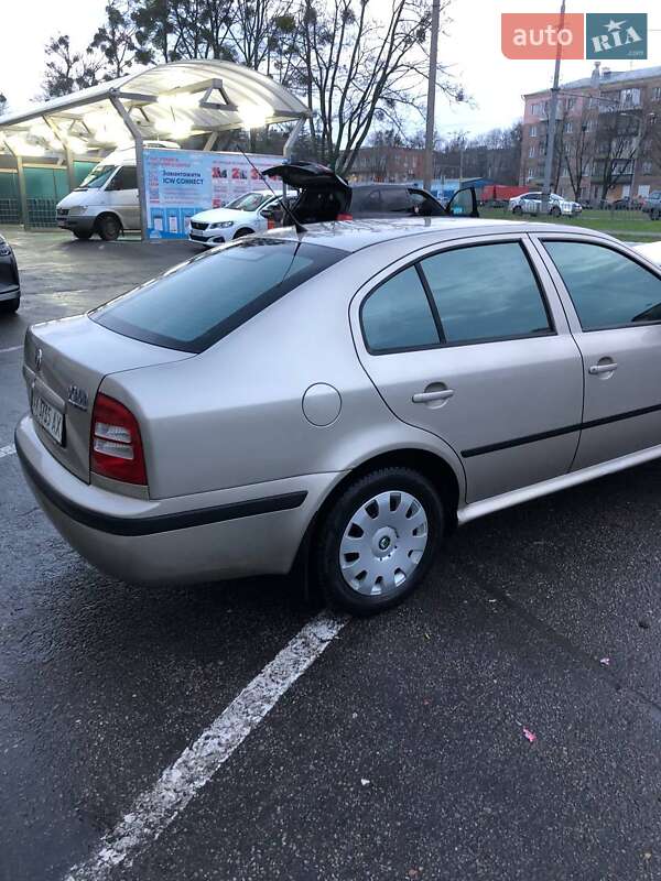 Лифтбек Skoda Octavia 2006 в Харькове