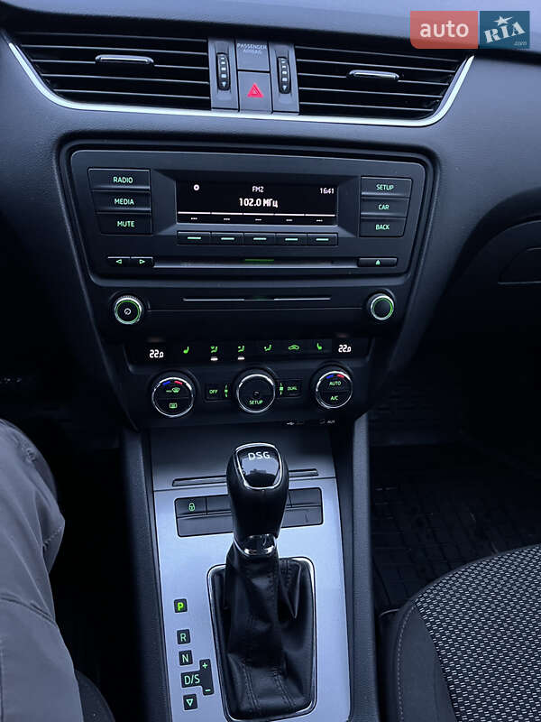 Лифтбек Skoda Octavia 2013 в Харькове