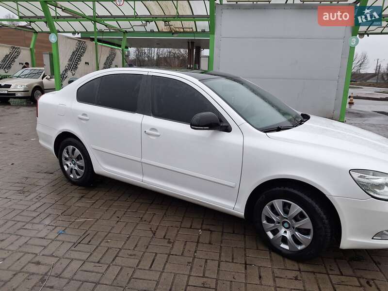 Лифтбек Skoda Octavia 2010 в Конотопе фото 4 Лифтбек Skoda Octavia 2010 в Конотопе