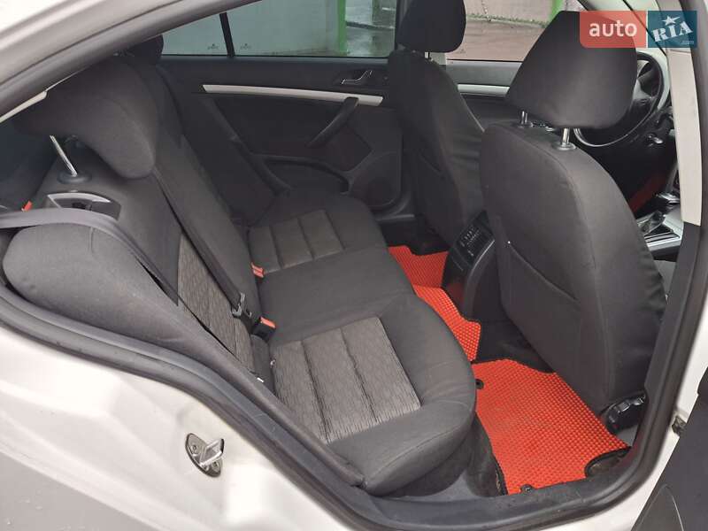 Лифтбек Skoda Octavia 2010 в Конотопе фото 20 Лифтбек Skoda Octavia 2010 в Конотопе