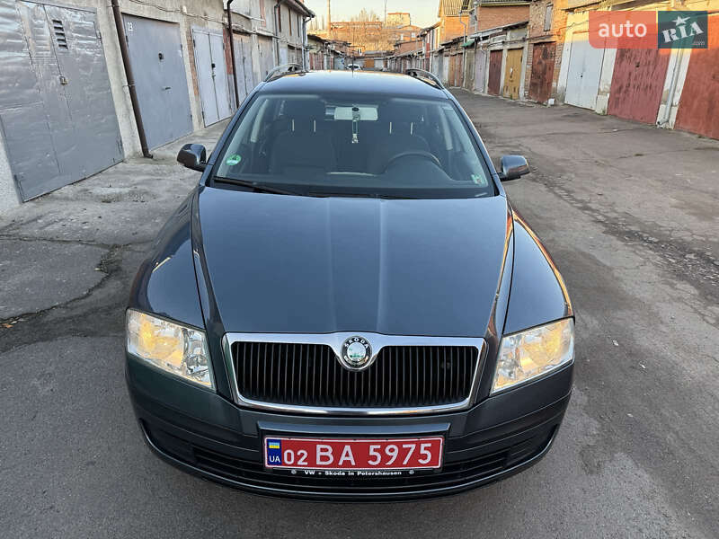 Универсал Skoda Octavia 2006 в Умани