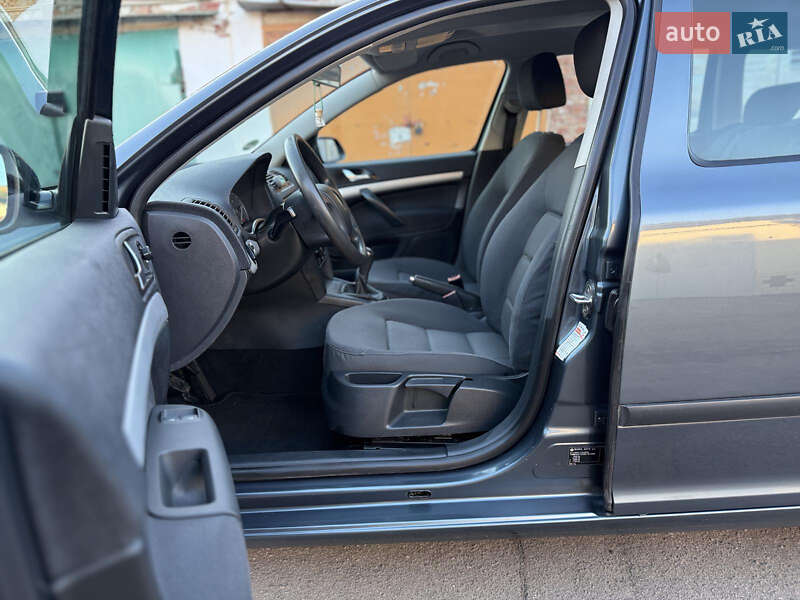 Универсал Skoda Octavia 2006 в Умани