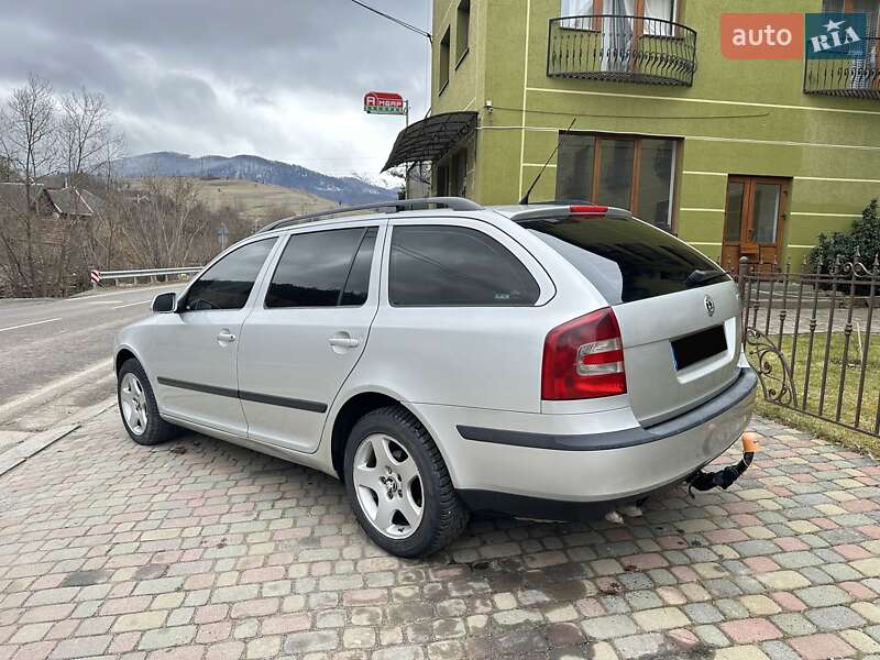 Універсал Skoda Octavia 2005 в Воловцю
