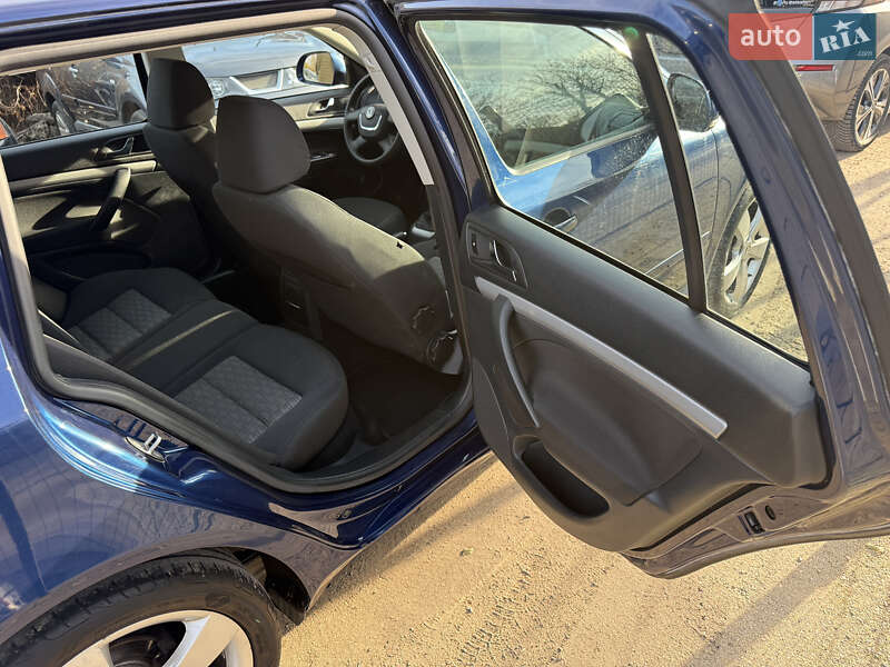 Универсал Skoda Octavia 2013 в Кременце