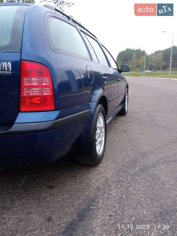 Універсал Skoda Octavia 2006 в Ковелі