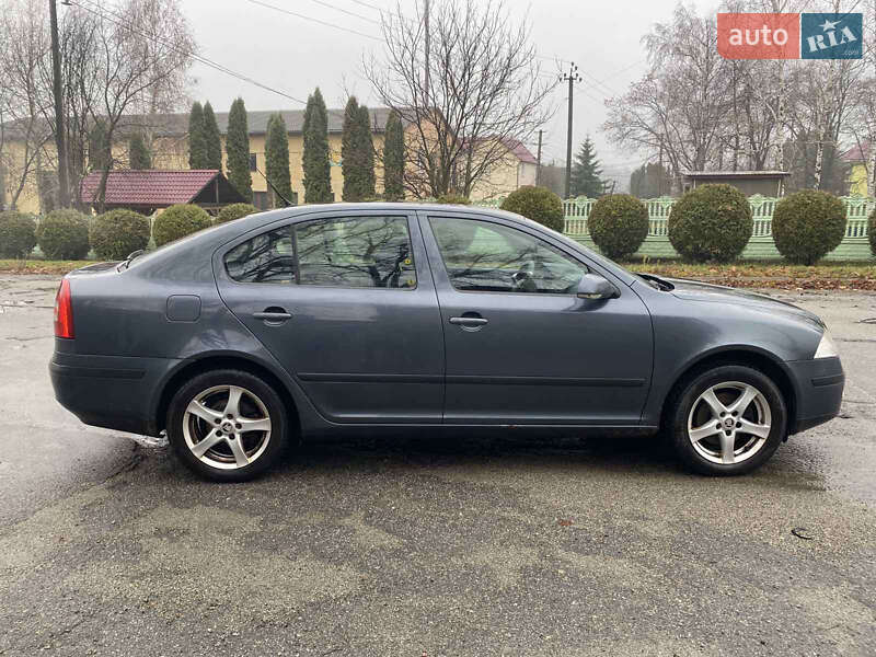 Лифтбек Skoda Octavia 2008 в Киеве