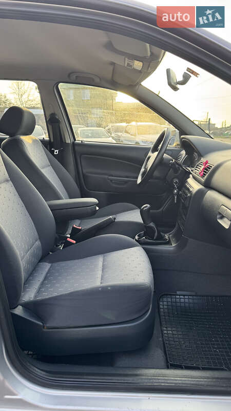 Универсал Skoda Octavia 2004 в Кропивницком фото 15 Универсал Skoda Octavia 2004 в Кропивницком