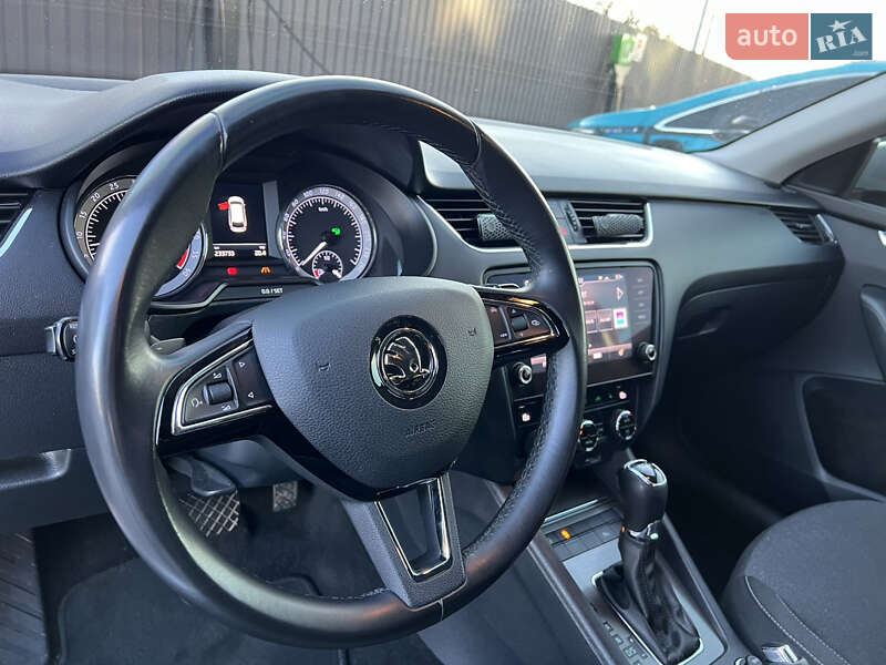 Универсал Skoda Octavia 2019 в Дрогобыче