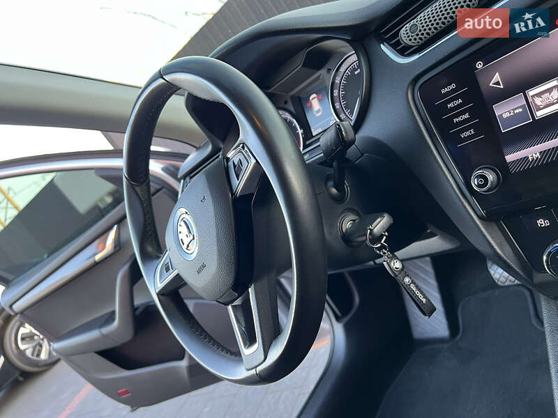Универсал Skoda Octavia 2019 в Дрогобыче