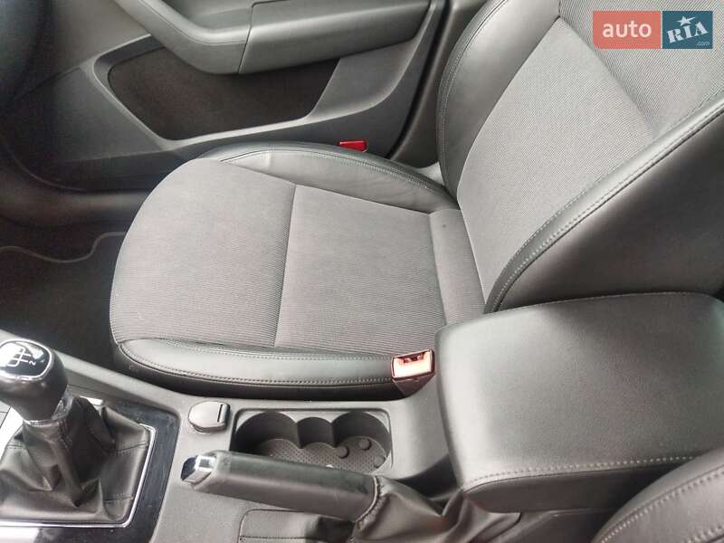 Универсал Skoda Octavia 2019 в Звягеле